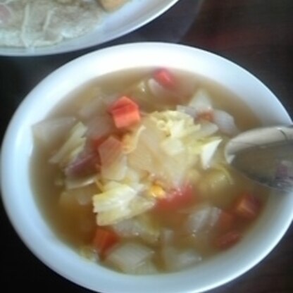 スープ大好きです♪
野菜たっぷりで美味しかったです(^^)
ごちそうさまでした☆